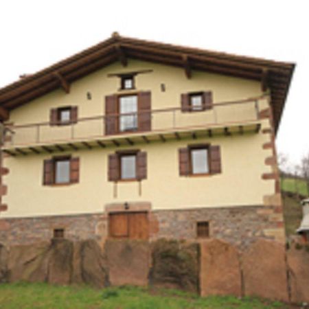 Casa Rural Lakoizketa Legasa Exterior photo