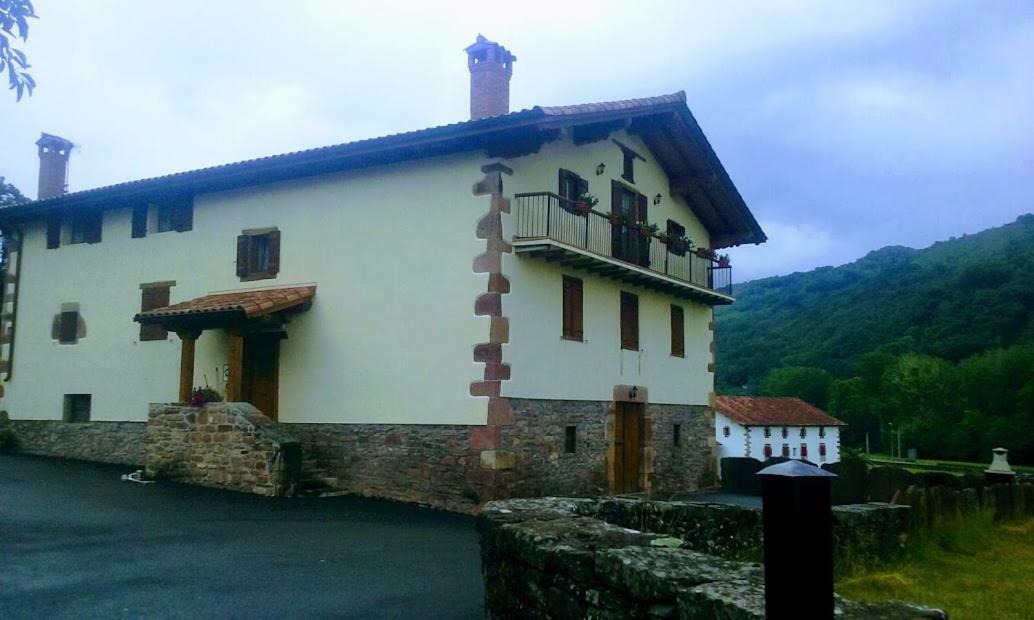 Casa Rural Lakoizketa Legasa Exterior photo